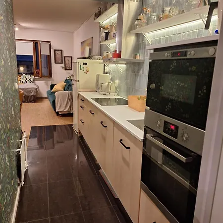 Alice - Main Street Apartamento